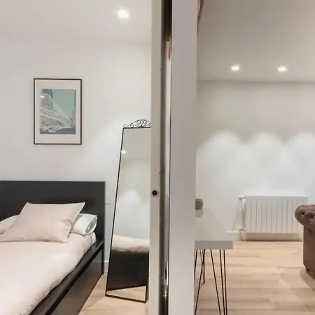Apartamento Novo Com Reforma Moderna Appartamento *